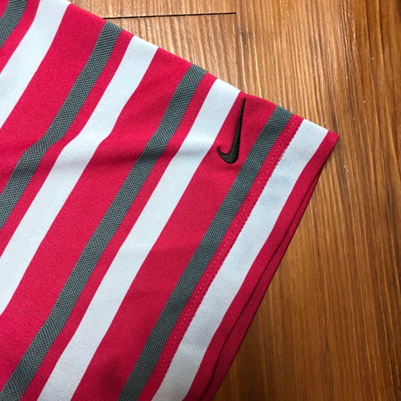 Nike Dri-fit Maroon Stripped Button Up Polo Shirt - Picture 3 of 5